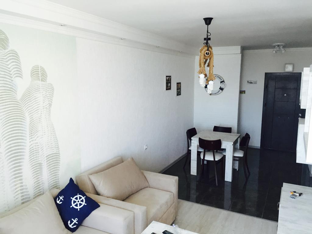 Stars Apartment Μπατούμι Εξωτερικό φωτογραφία
