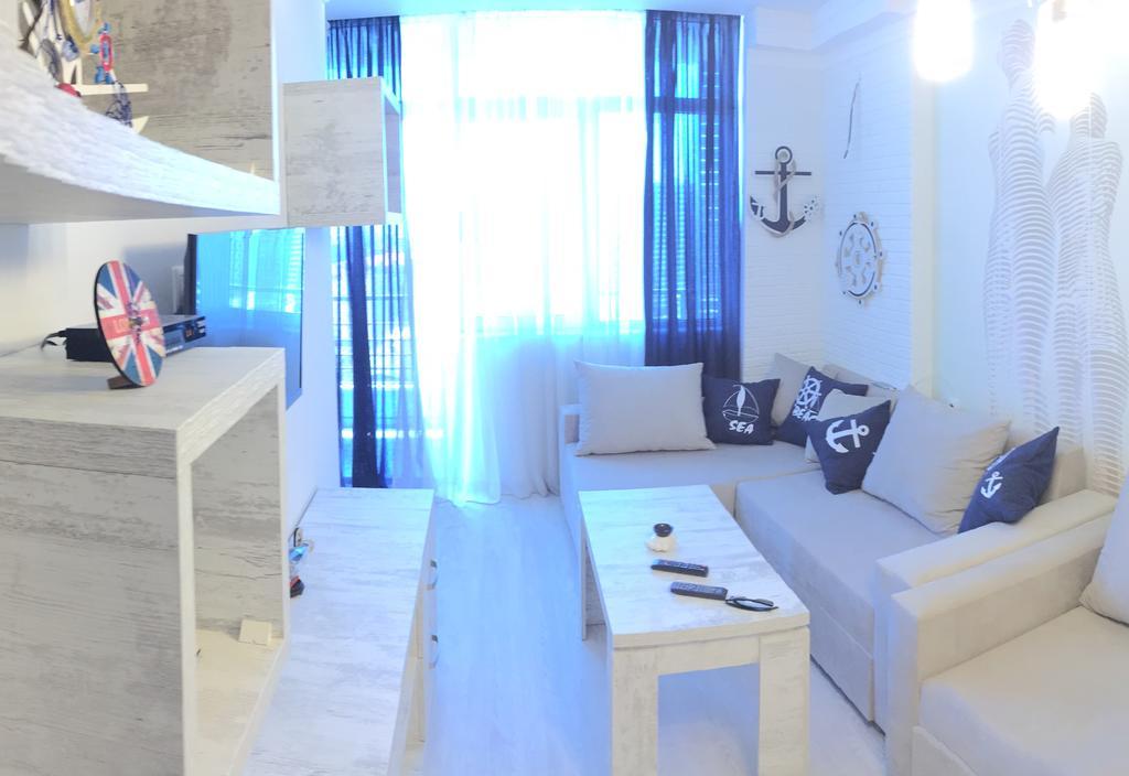 Stars Apartment Μπατούμι Εξωτερικό φωτογραφία