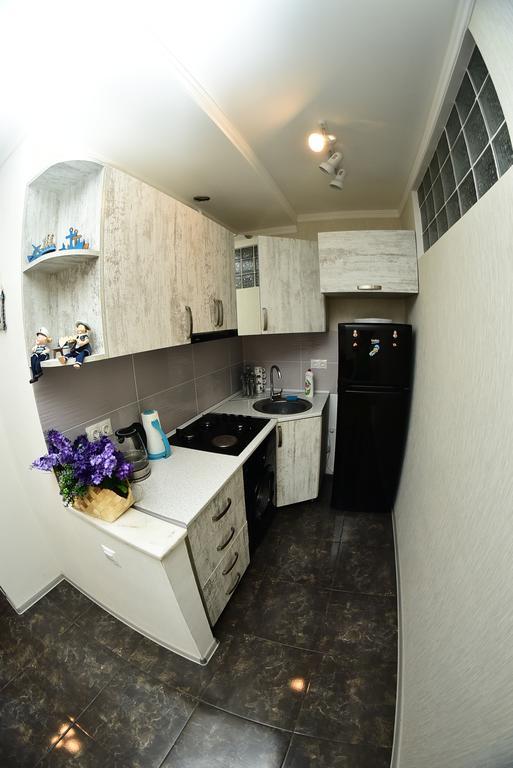 Stars Apartment Μπατούμι Εξωτερικό φωτογραφία